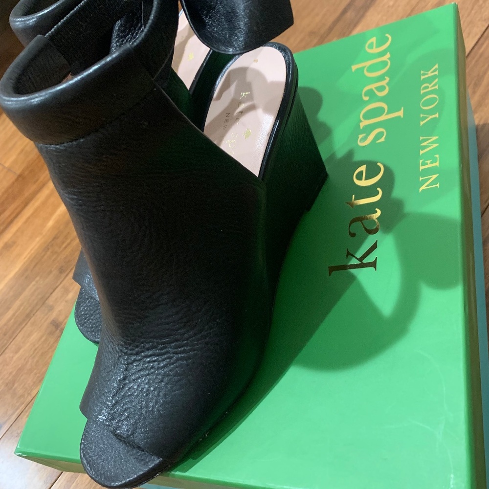 Kate Spade Daryl Bow Wedge
